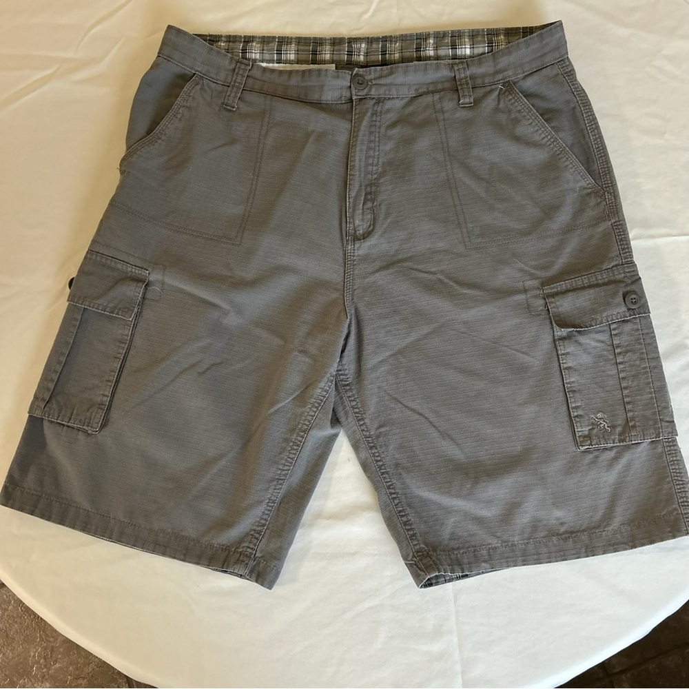 English Laundry Gray Cargo Shorts Casual Comfort